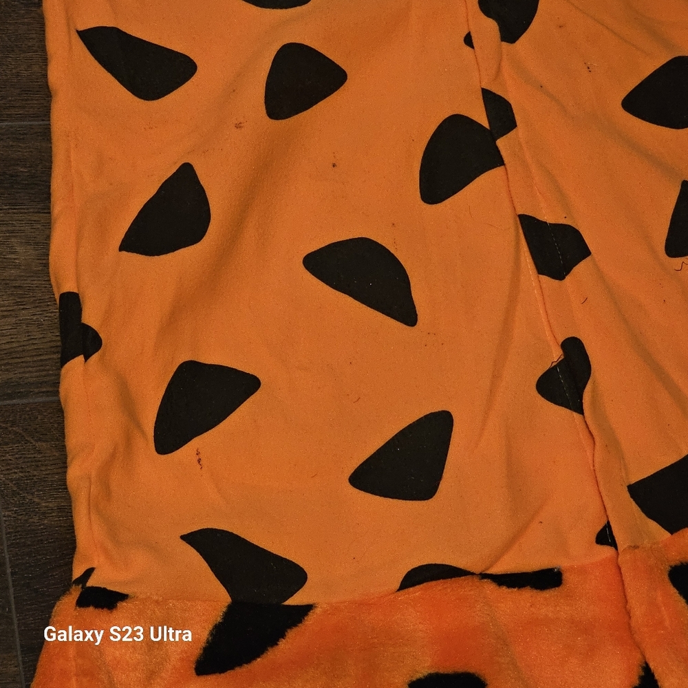 Fred Flintstone Adult Costume - Picture 7 of 9